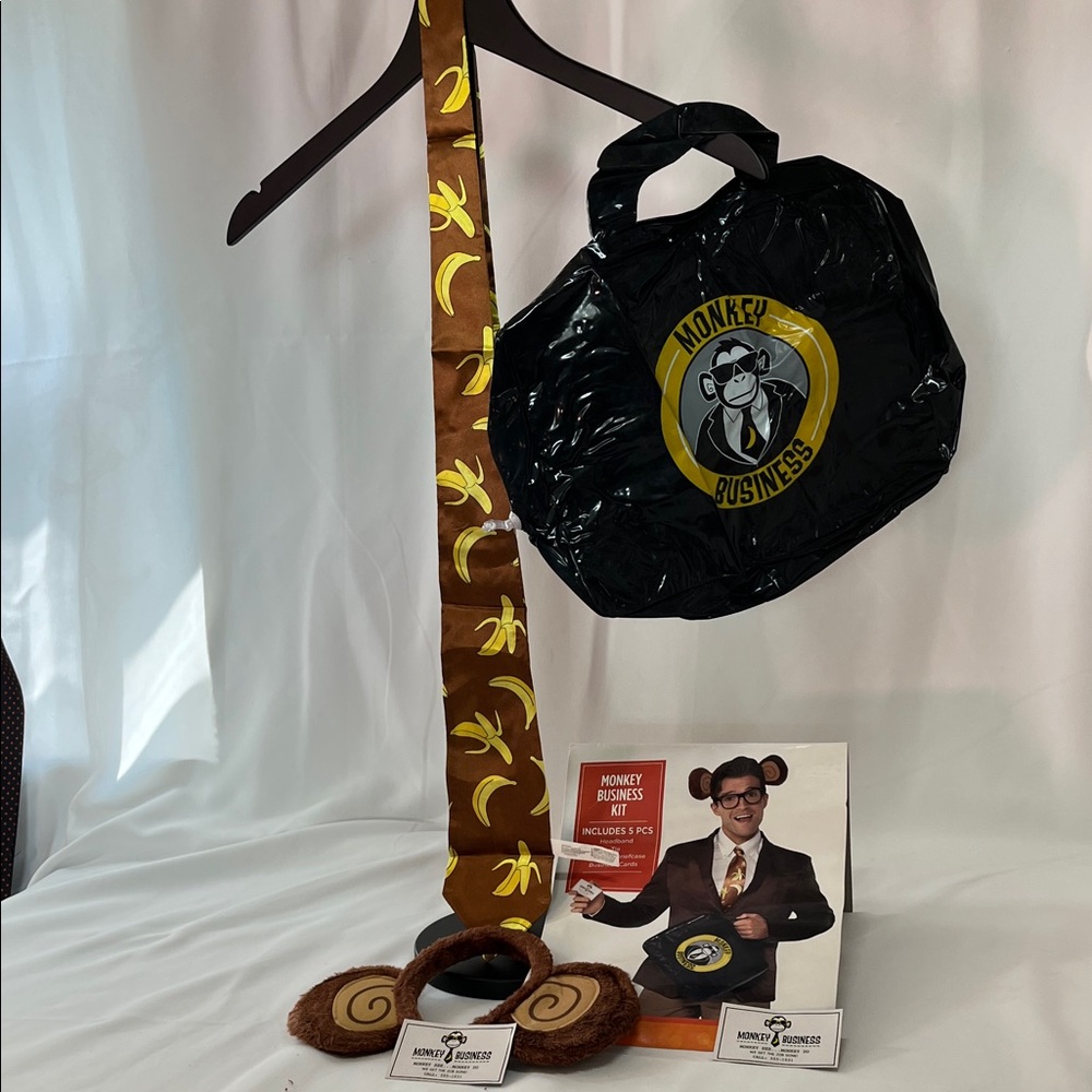 Costume Set - Brown Monkey Business Kit
